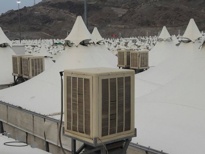 Suasana tenda di Padang Arafah yang menjadi tempat jamaah untuk Wukuf.
